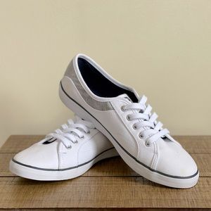 Keds Women’s White Sneaker Size 7.5